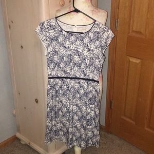 Floral blue and white dress